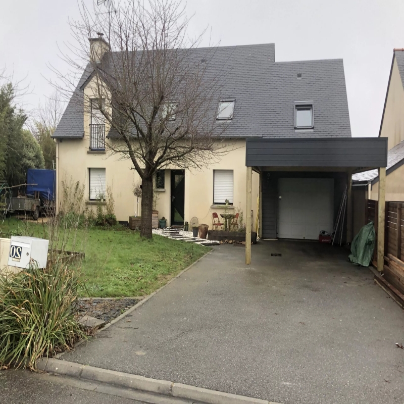 Adam Urvoy Charpentier A Saint Sulpice Des Landes Menuis Rea Img 1